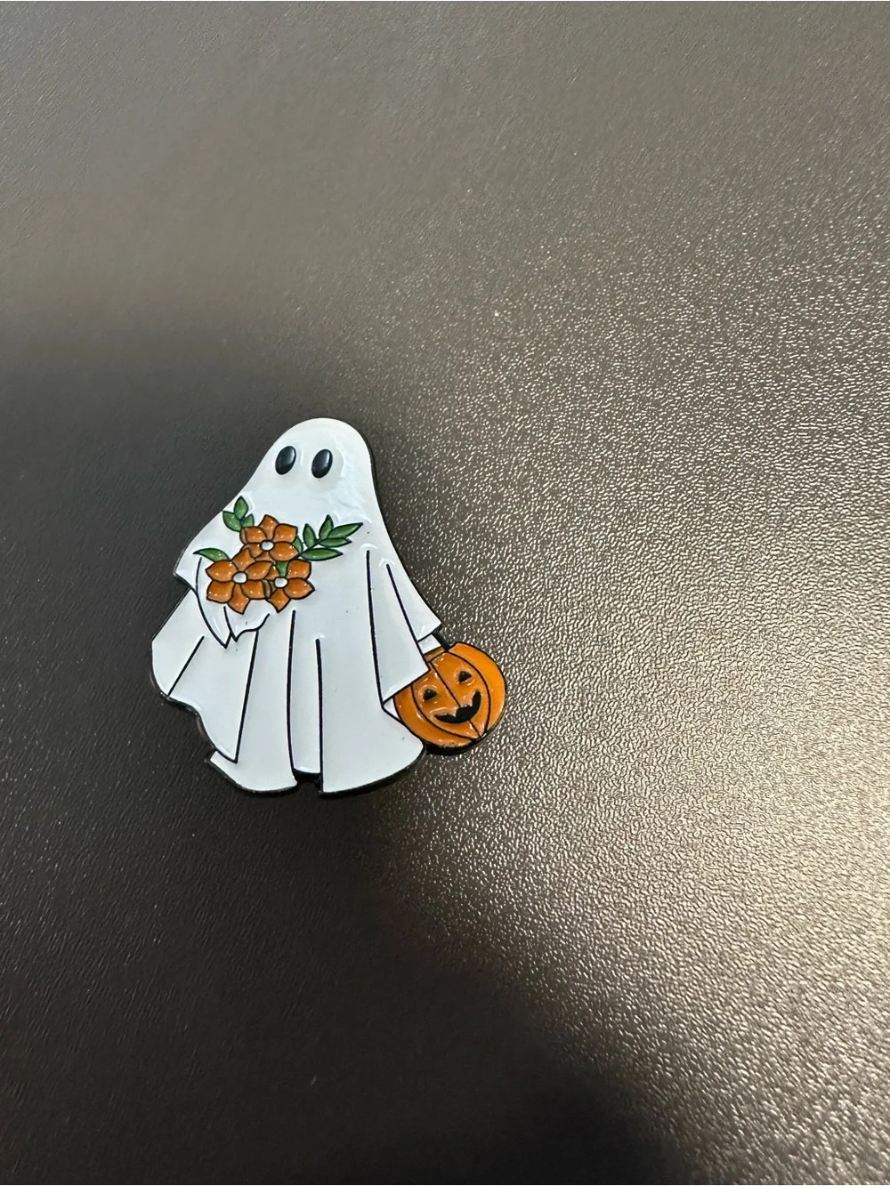 Halloween Pin And Keychain Lot New - Picture 4 of 4